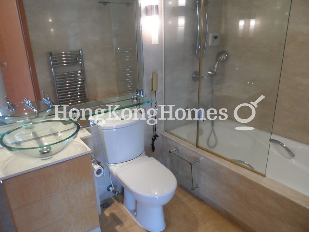 Master Bathroom — Residence Bel-air - Phase 02, South Tower 01, Pokfulam