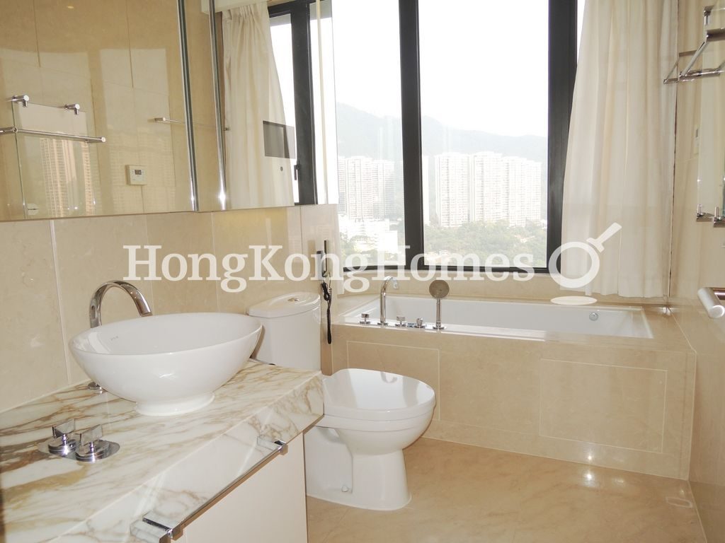 Master Bathroom — Residence Bel-Air - Phase 06 - Bel-Air No. 8, Tower 6, Pokfulam