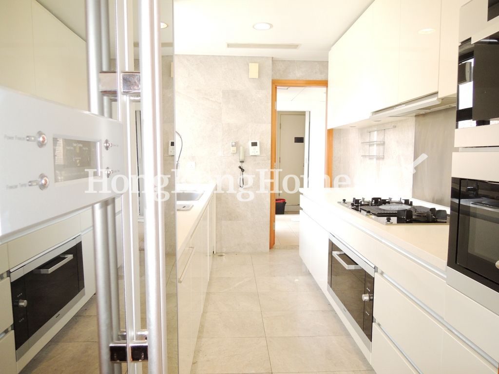 Kitchen — Residence Bel-Air - Phase 06 - Bel-Air No. 8, Tower 6, Pokfulam