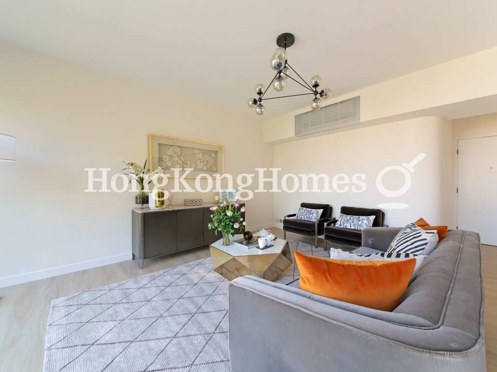 Living and Dining Room — Hillsborough Court - Block 04 - The Royal Tower, Mid-levels Central