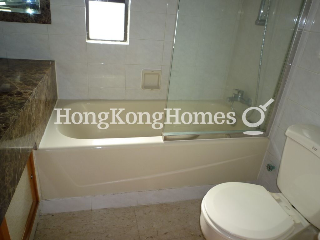 Master Bathroom — Arcadia, Sai Kung