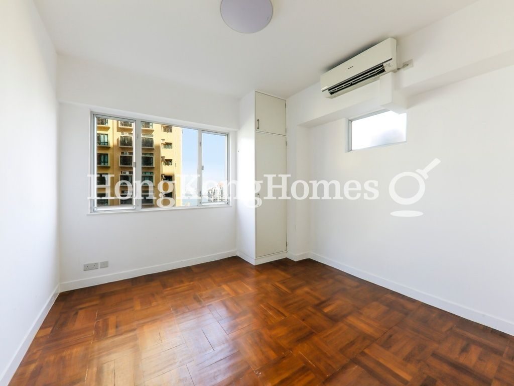 photo 10 — Realty Gardens - Paris Court, Mid-levels West