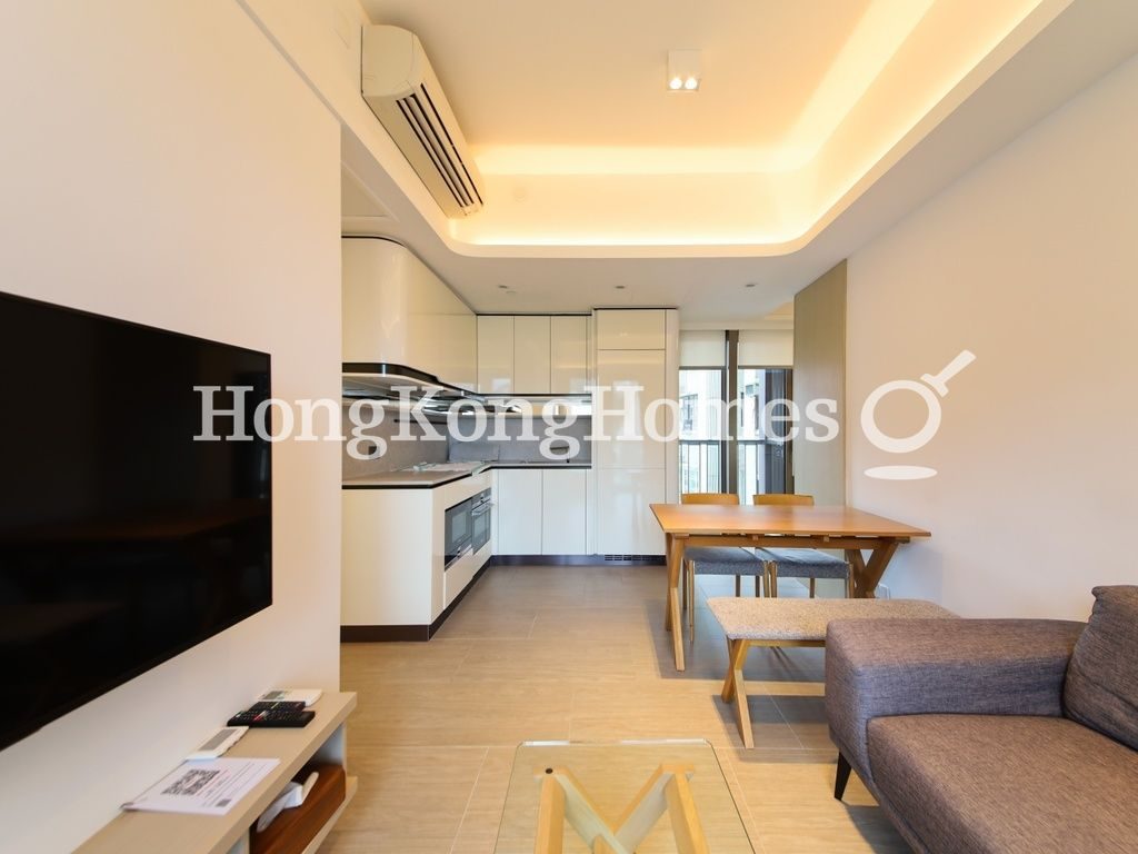 Living and Dining Room — TownPlace SOHO, Mid-levels West