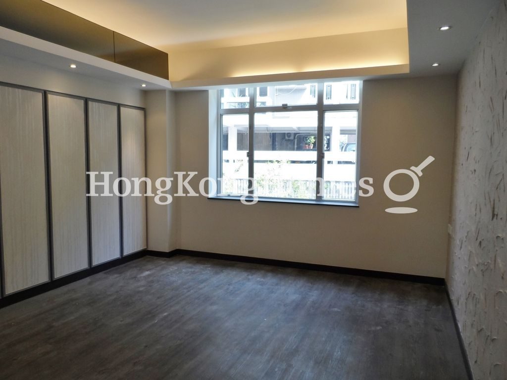 Master Bedroom — Green Lane Court, Happy Valley