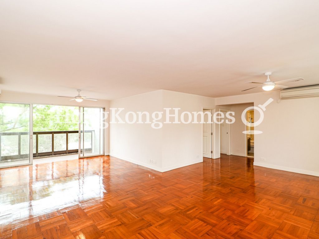 Living and Dining Room — Villa Piubello, Chung Hom Kok