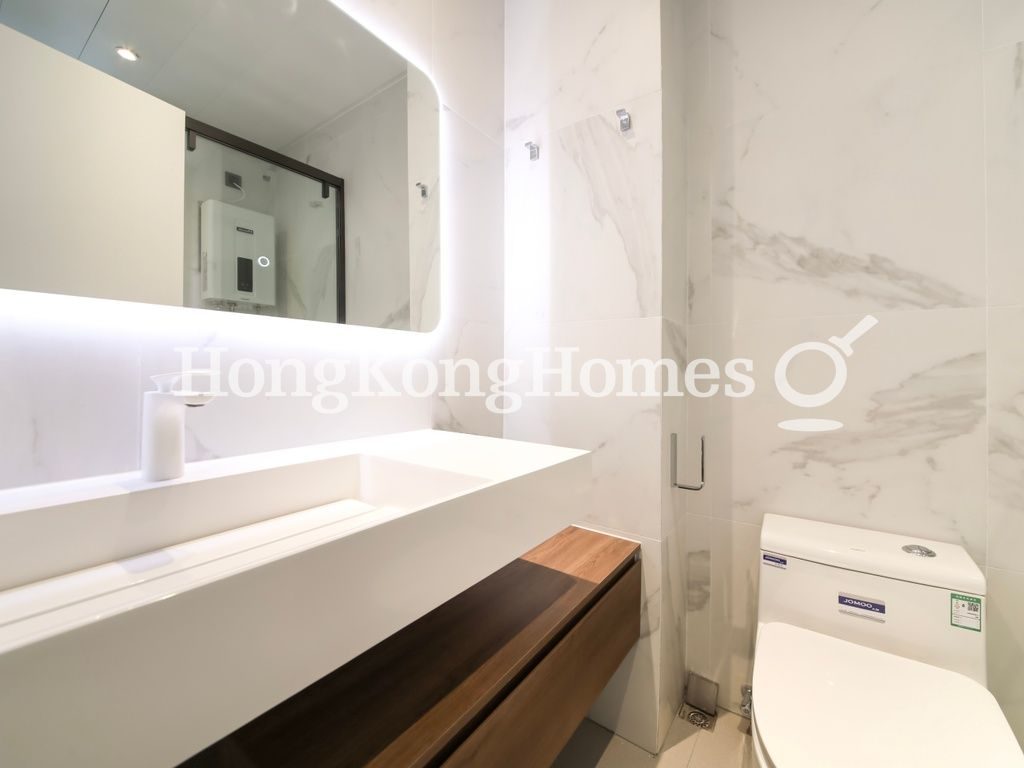Guest Bathroom — Woodland Villa, Shouson Hill