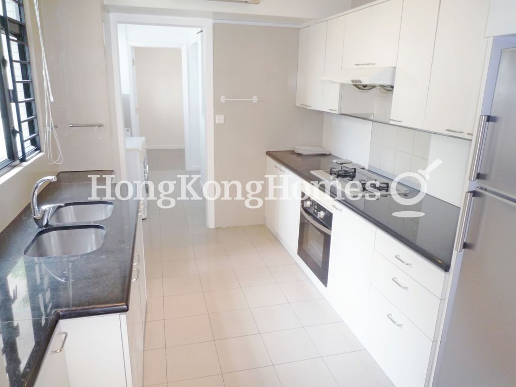Kitchen — Repulse Bay Garden - Block 11-12, Repulse Bay