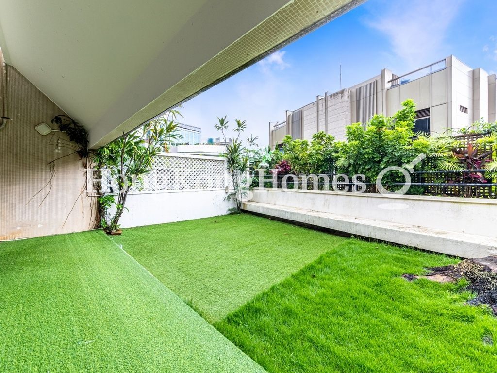 Private Terrace off Living & Dining Room — Bisney Villas (Crown Terrace, 5-13 Odd), Pokfulam