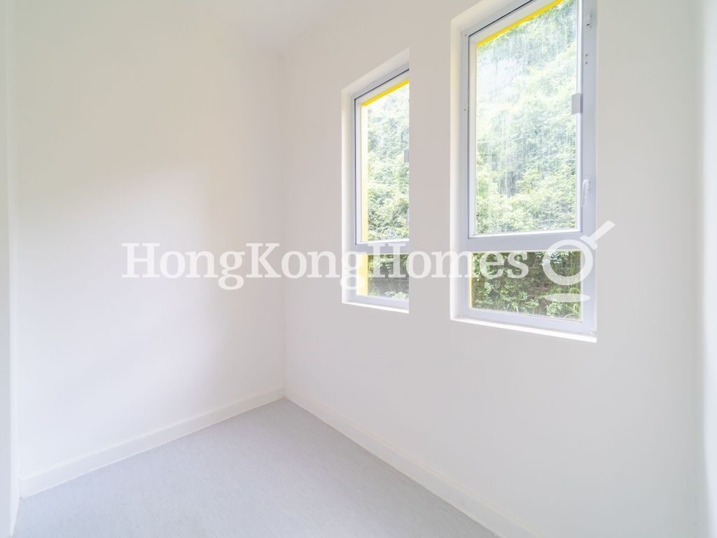 Maid's Room — Panorama, Mid-levels West