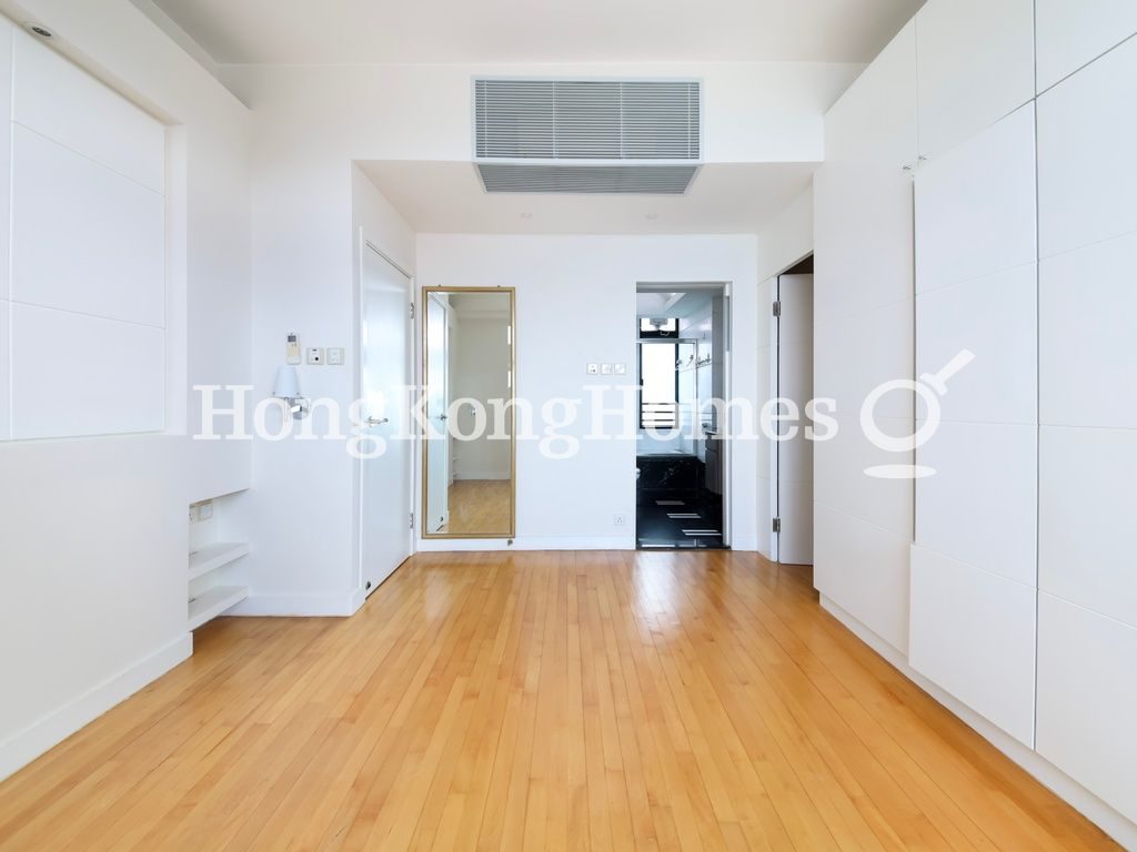 Master Bedroom — Repulse Bay Road, 37 - Block 02, Repulse Bay