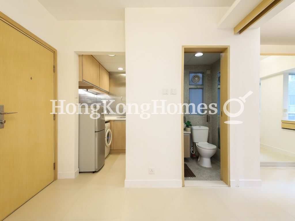 Living and Dining Room — Windsor Court, Mid-levels West