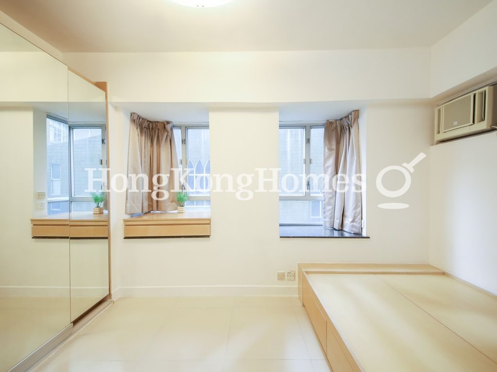 Bedroom — Windsor Court, Mid-levels West