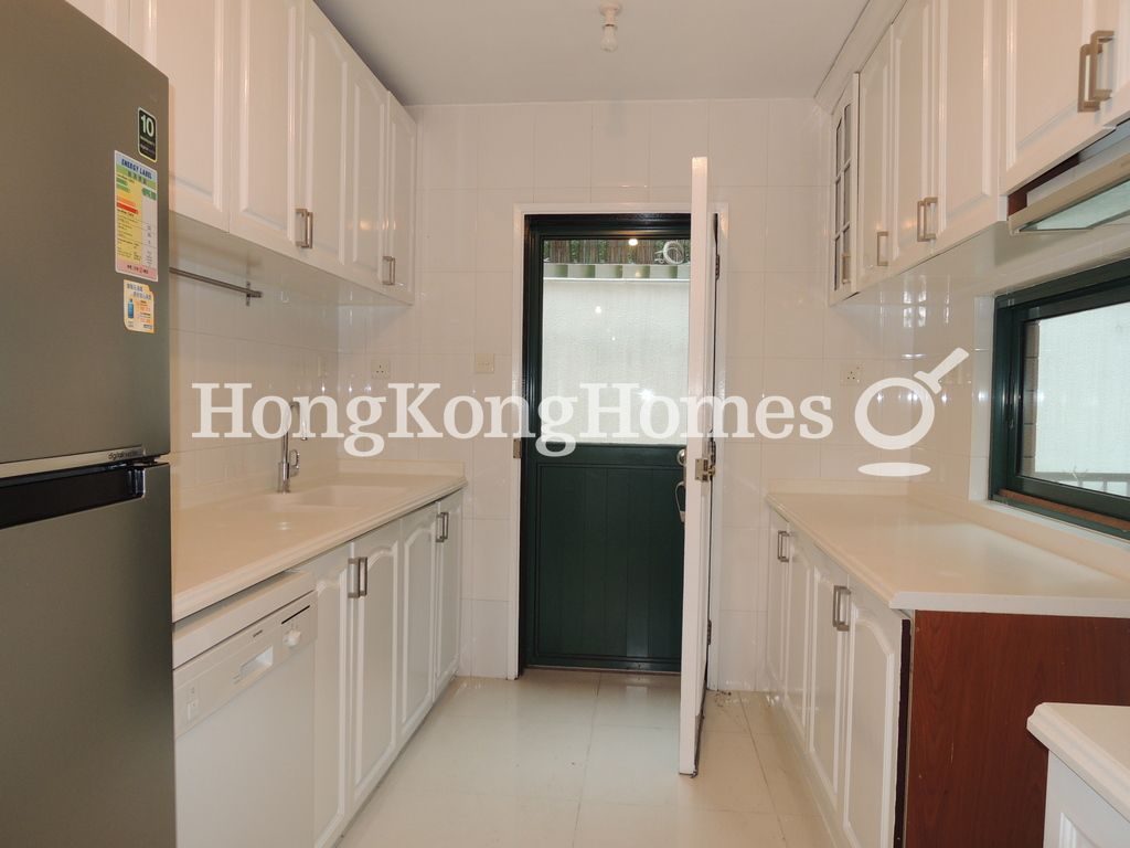 Kitchen — Sheung Sze Wan, Clear Water Bay