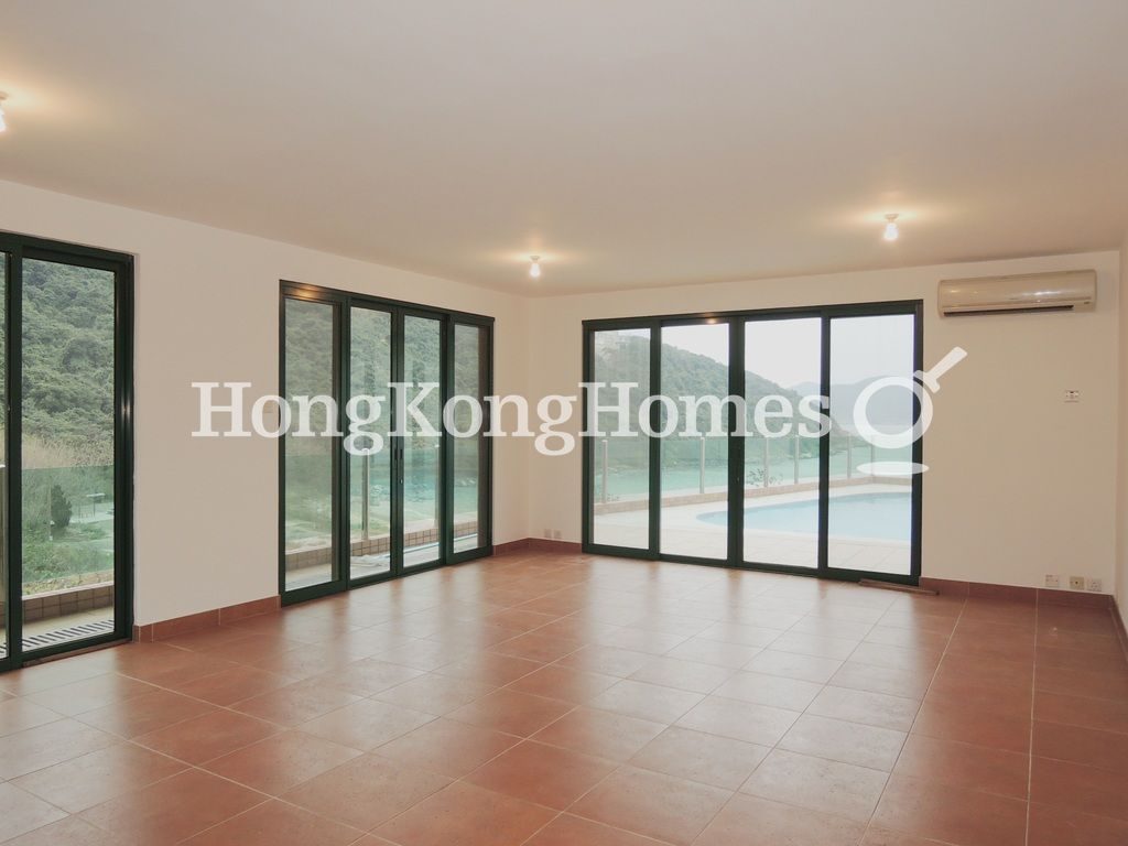 Living and Dining Room — Sheung Sze Wan, Clear Water Bay