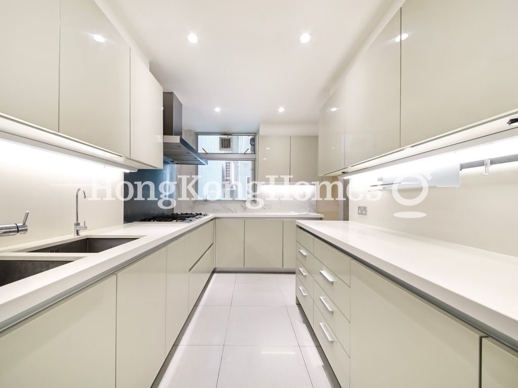 Kitchen — The Legend - Block 05, Jardine's Lookout