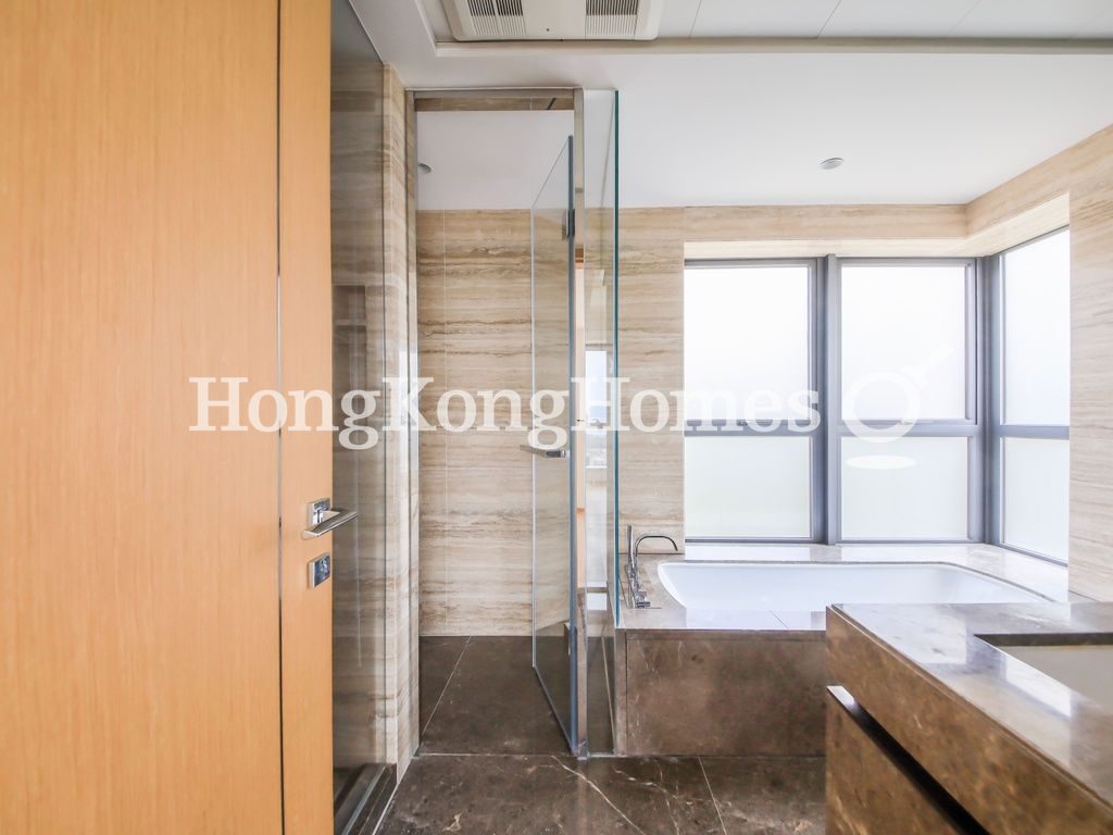 Master Bathroom — The Cavaridge - Tower 1, Shatin / Fo Tan