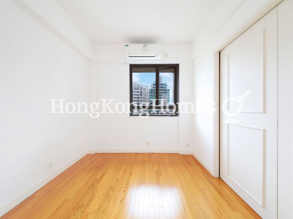 Family Room — Pearl Gardens, Mid-levels West