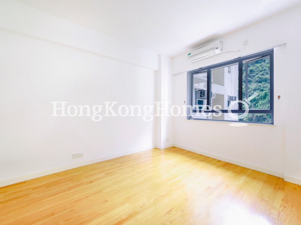 Third Bedroom — Pearl Gardens, Mid-levels West
