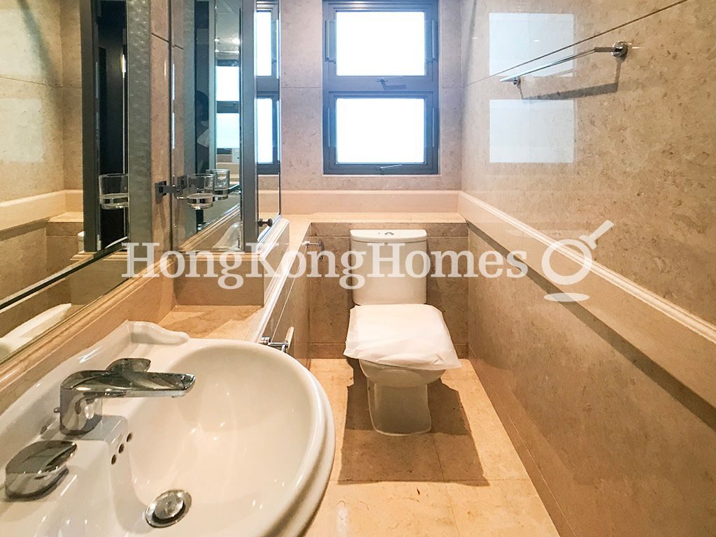Guest Powder Room — Portofino Villas, Clear Water Bay