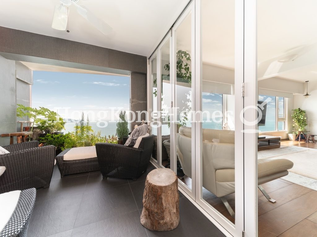 Living and Dining Room — Vista Mount Davis, Pokfulam