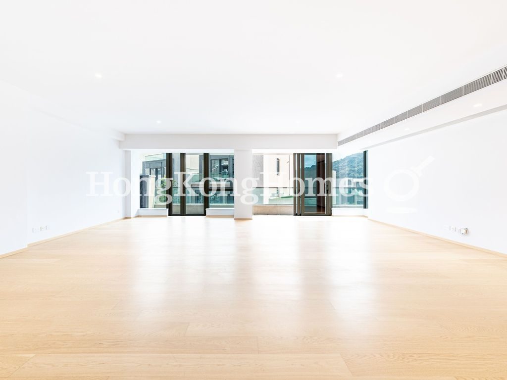 Living and Dining Room — The Cavaridge - Tower 1, Shatin / Fo Tan
