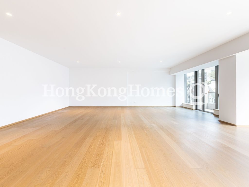 Living and Dining Room — The Cavaridge - Tower 1, Shatin / Fo Tan