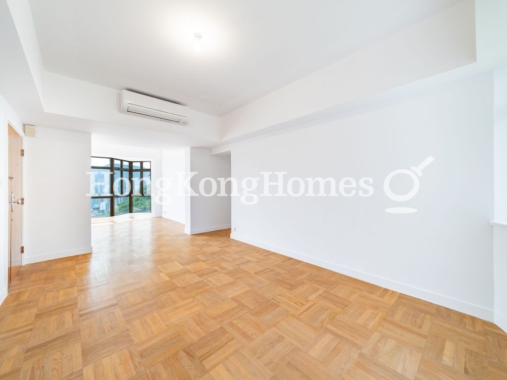 Living and Dining Room — Bamboo Grove - Block 74, Mid-levels East
