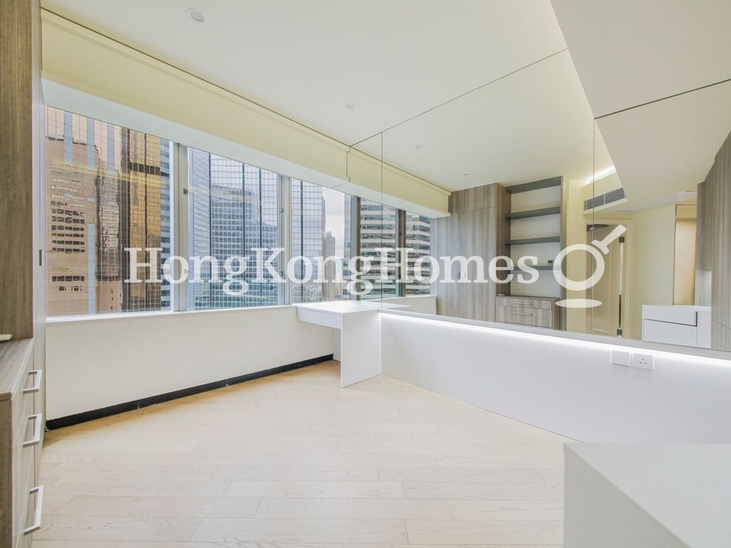 Second Ensuite Bedroom — Convention Plaza Apartments, Wan Chai