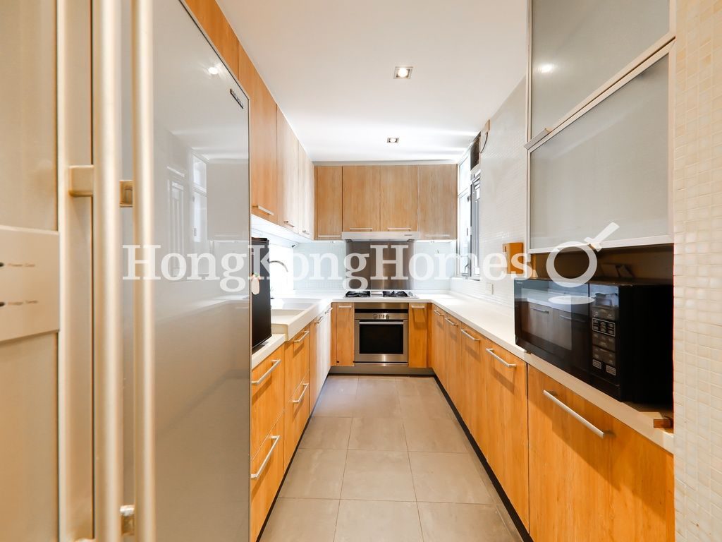 Kitchen — Sorrento Tower - 1, Tsim Sha Tsui