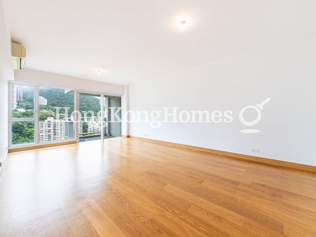 Living and Dining Room — The Altitude, Happy Valley