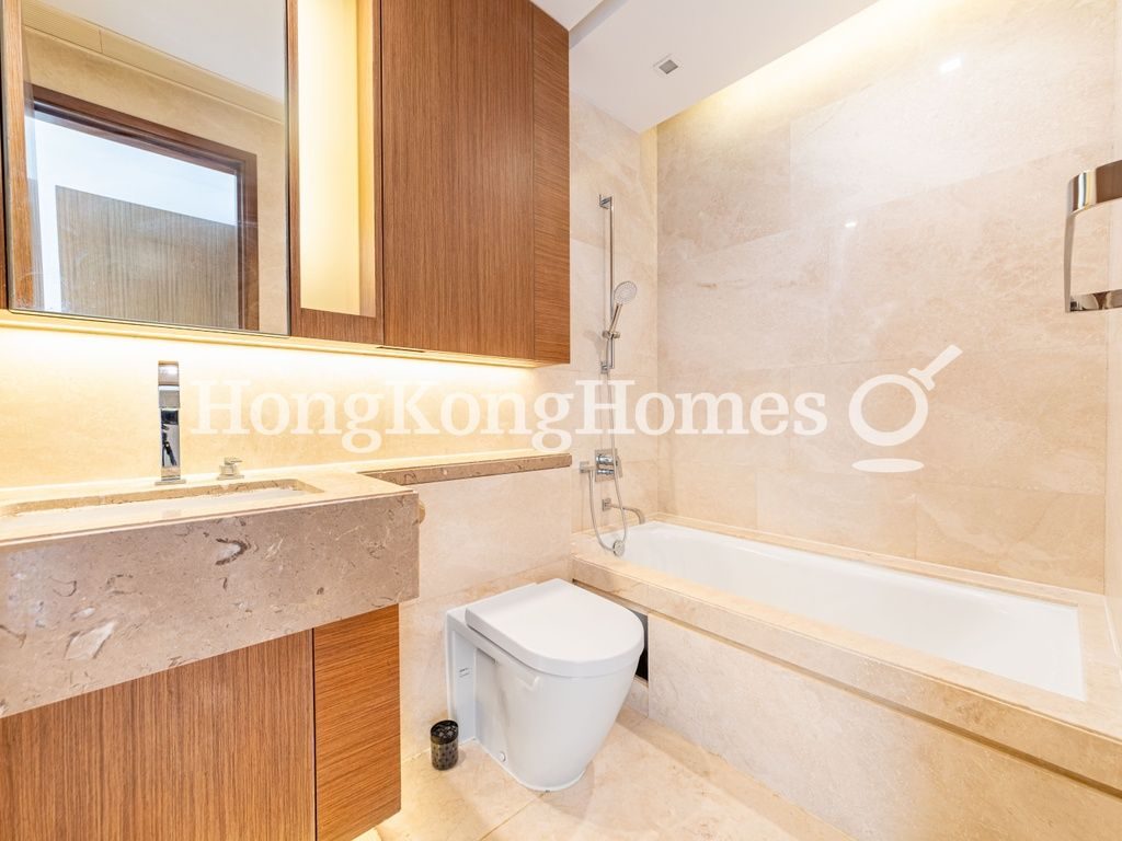 Second Ensuite Bathroom — The Altitude, Happy Valley