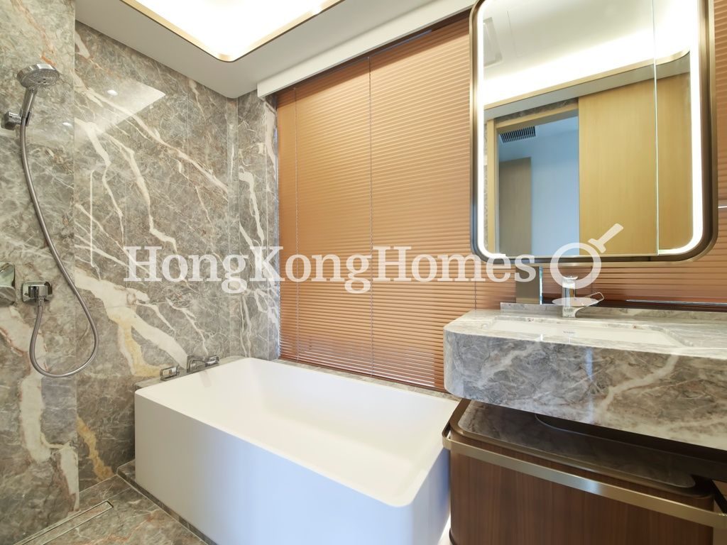 Master Bathroom — Kennedy Road, 22A, Mid-levels Central