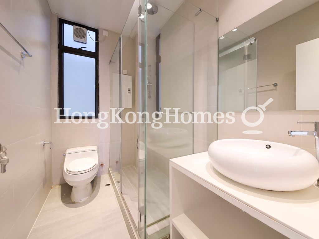 Guest Bathroom — Tai Tam Road, 46, Tai Tam