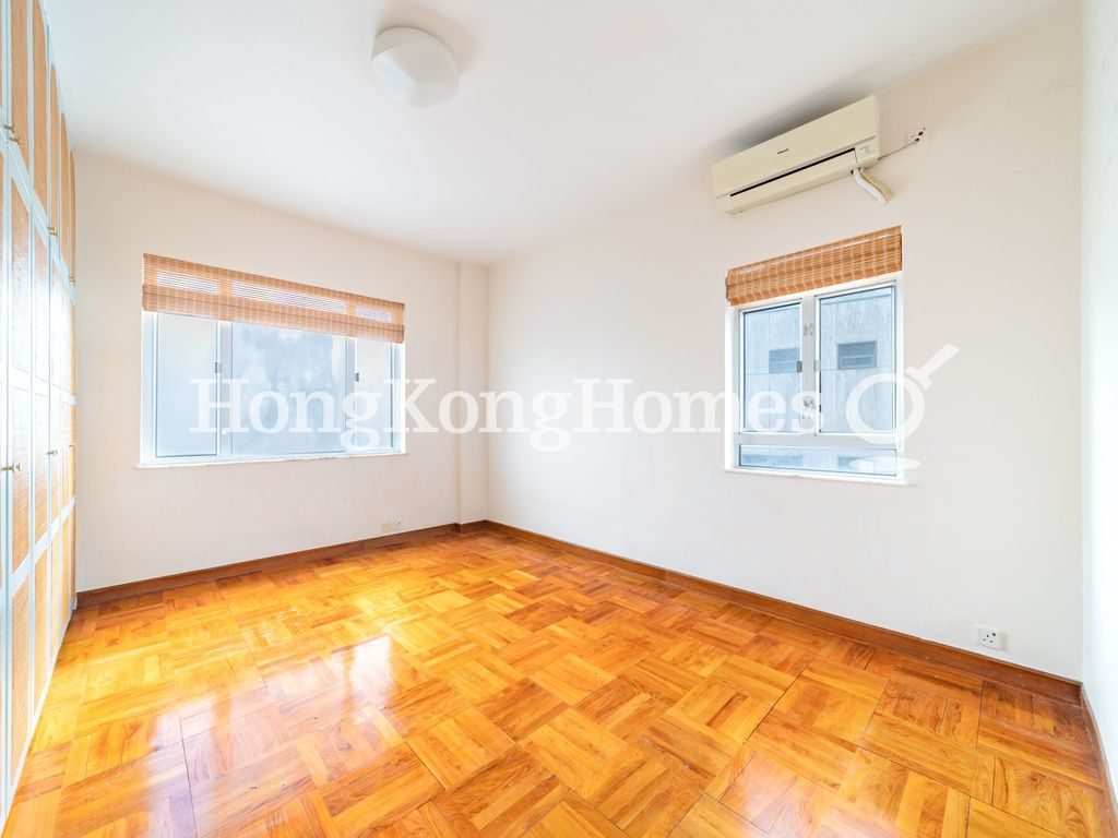 Second Bedroom — Vivian Court, The Peak