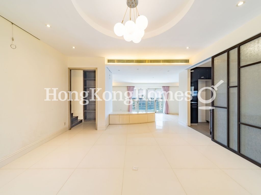 Living and Dining Room — Woodbury Court, Pokfulam