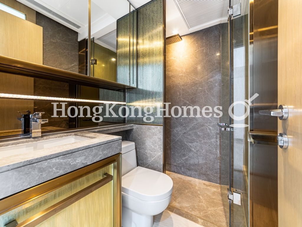 Bathroom — King's Hill, Sai Ying Pun