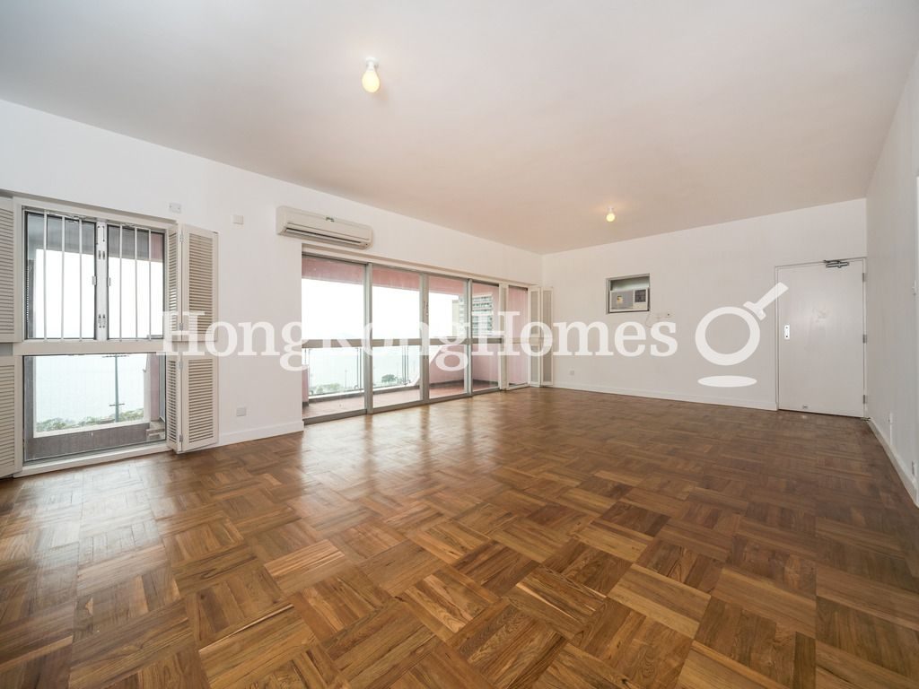 Living and Dining Room — Tam Gardens, Block 04, Pokfulam