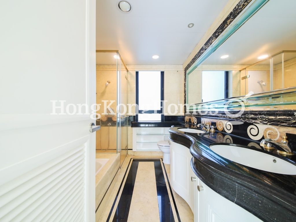 Master Bathroom — The Leighton Hill - Block 02, Happy Valley
