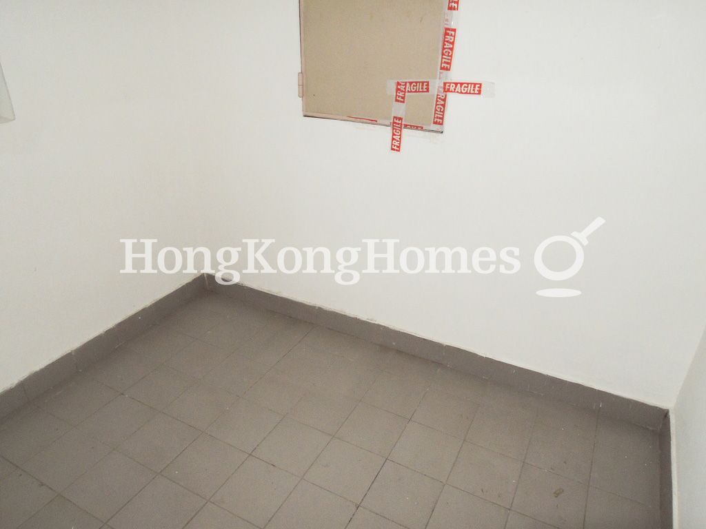 Maid's Room — Dynasty Court - Block 05, Mid-levels Central