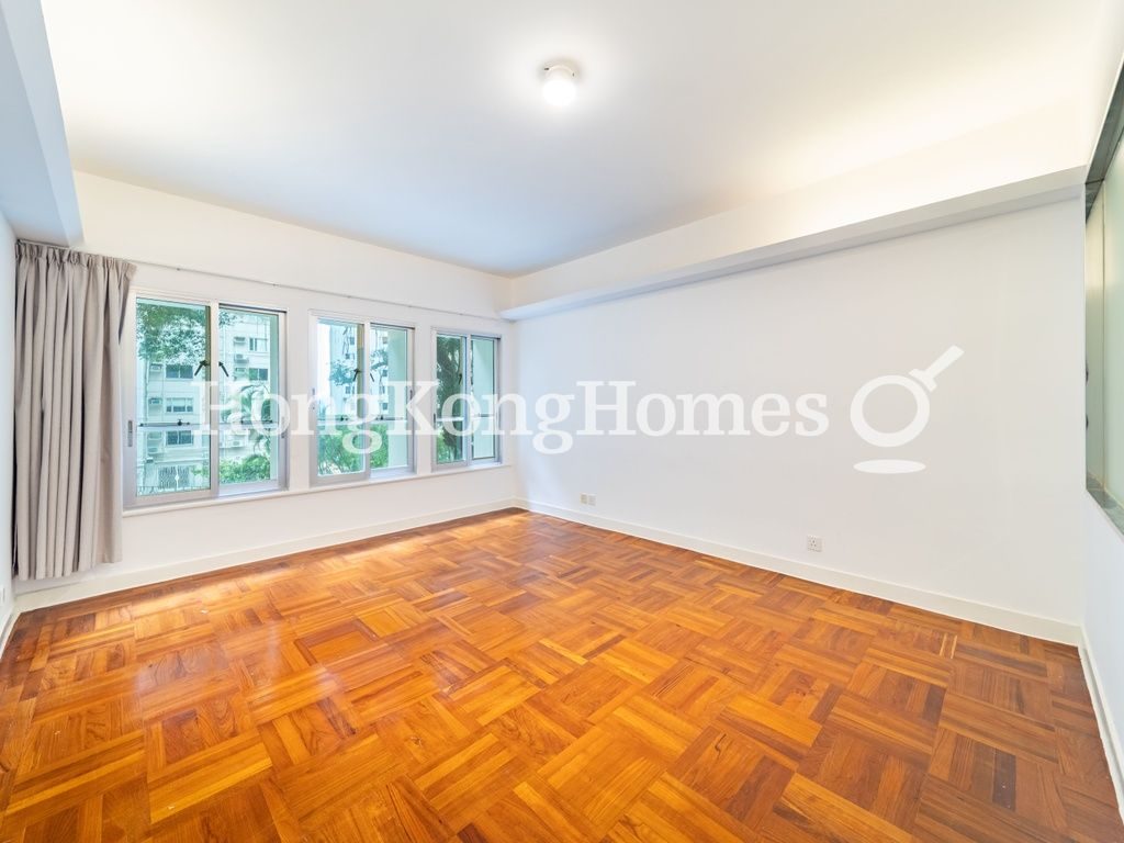 Master Bedroom — Kam Yuen Mansion, Mid-levels Central