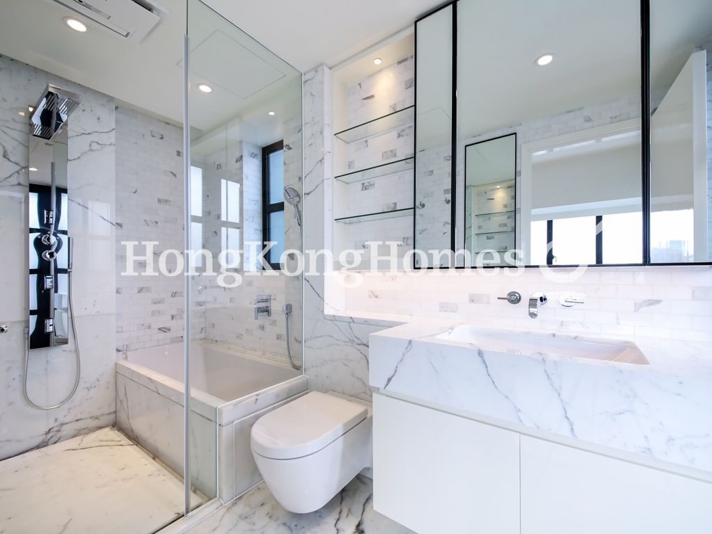 Master Bathroom — The Aster, Happy Valley