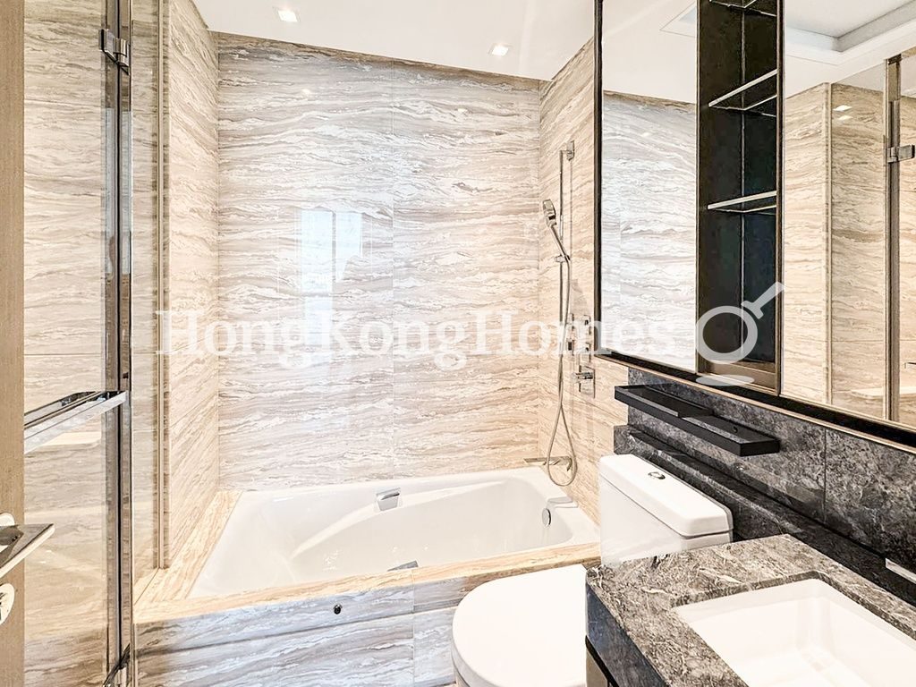 Master Bathroom — Victoria Harbour - PH 2B-3 - Tower 5, North Point