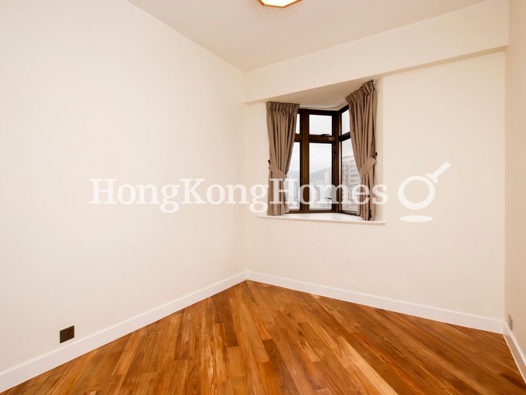 photo 8 — Bamboo Grove - Block 80, Mid-levels East