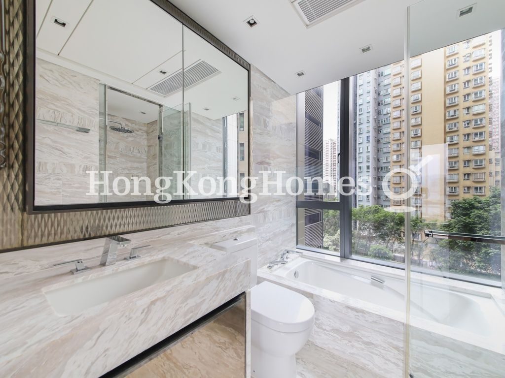 Master Bathroom — Victoria Harbour - Ph 1B - Tower 3, North Point