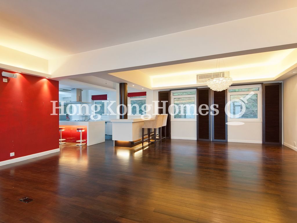 Living and Dining Room — Eredine, The Peak