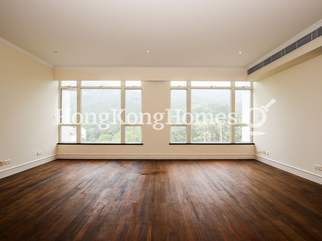 Living and Dining Room — The Mount Austin - Block 05, The Peak