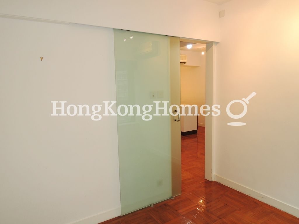Master Bedroom — Cimbria Court, Mid-levels West