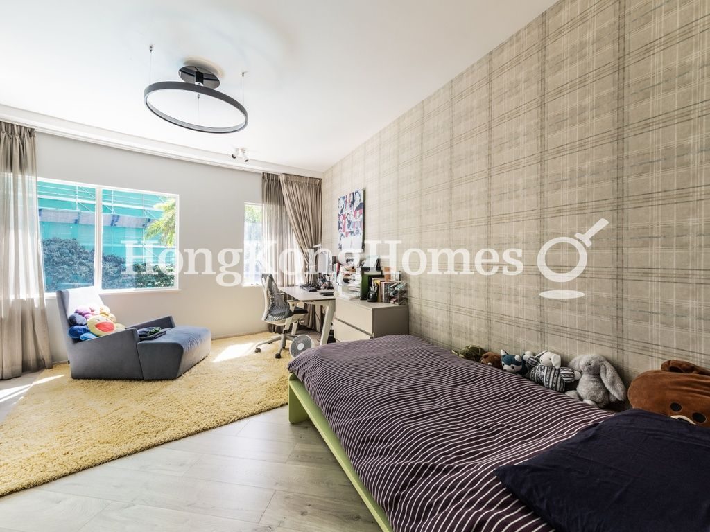 Third Bedroom — Century Tower I, Mid-levels Central