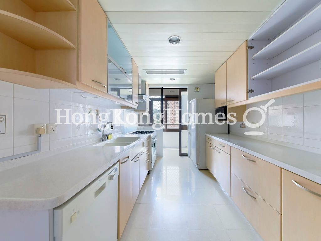Kitchen — Hong Kong Parkview - Tower 18, Repulse Bay