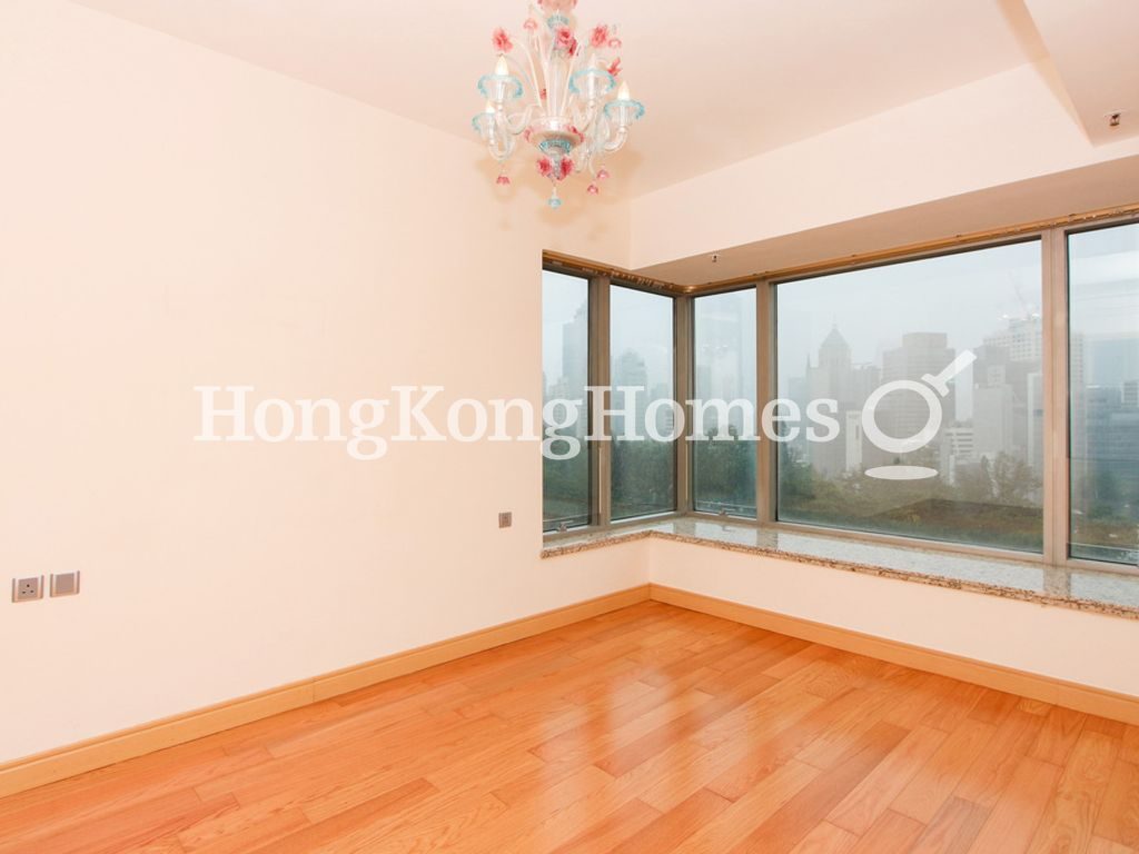 Second Ensuite Bedroom — Kennedy Park at Central, Mid-levels Central